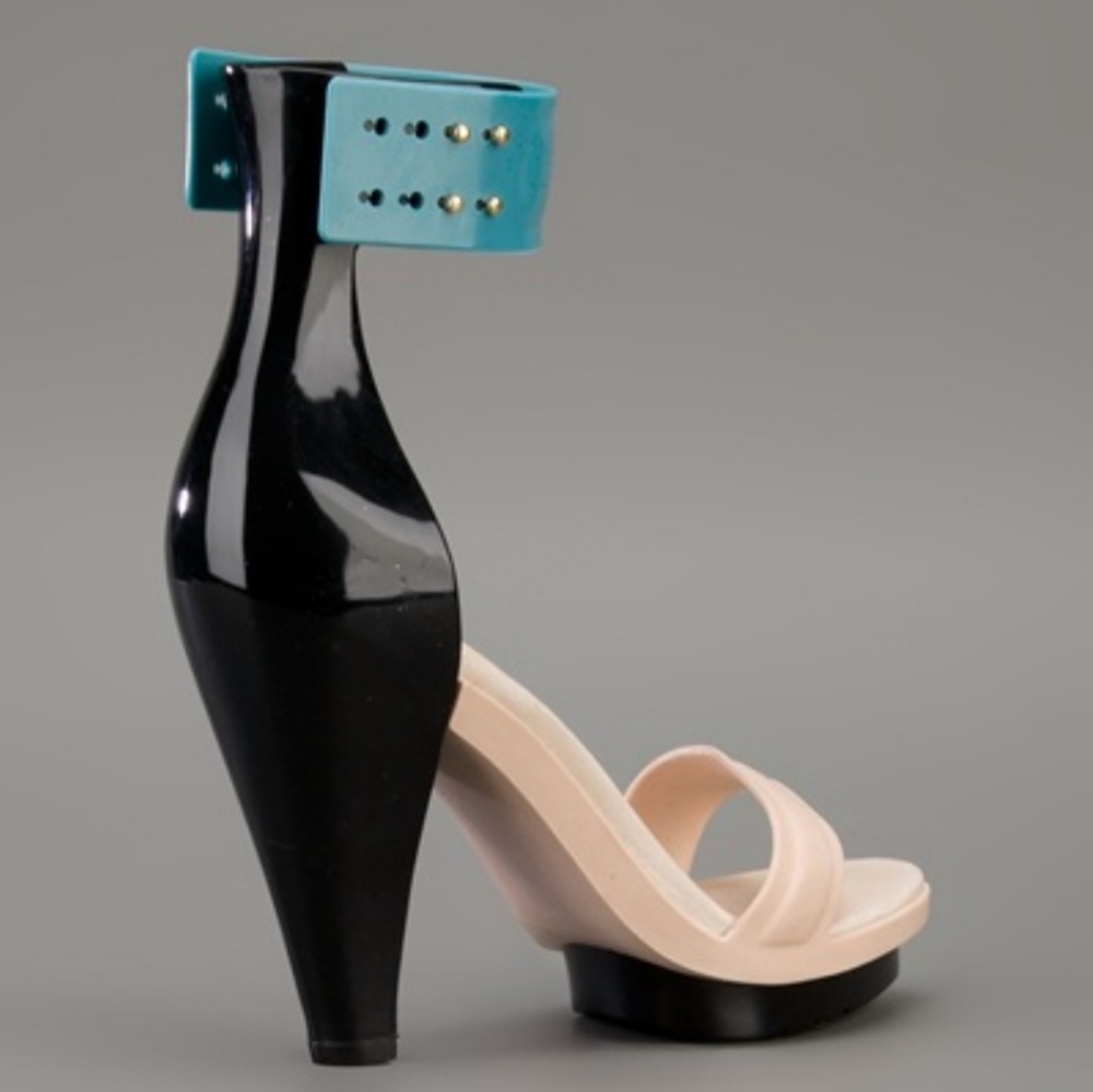 Melissa Pedro Lourenco Heels